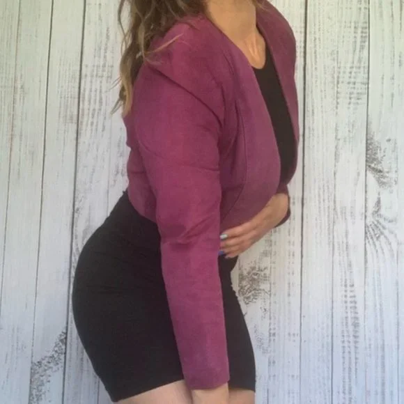 Danier Burgundy-Purple Cropped Suede Blazer Jacket - Picture 2 of 5